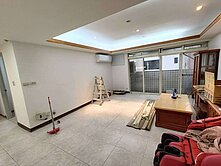 天母花園大廈低公設一層一戶屋況佳景觀