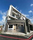 和睦重劃區全新邊間雙車電梯別墅