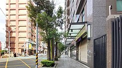 正大業路二段1+2樓店面附一車位現有租客