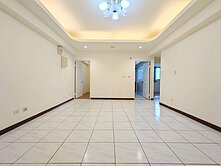 Ｑ妮💥逢甲商圈旁🐼熊貓天下🐼三房視野戶💥