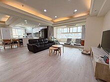 勤美草悟道💯四房雙平車｜稀有室內49坪精華地段