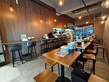 集賢路稀有釋出燙金店面1+2穩租中