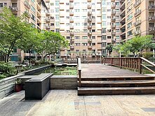 莊現代巴黎邊間雅典兩房+大車位 (新莊區新樹路)