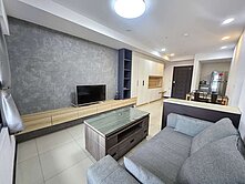 C27輕軌鼎山家樂福|暉鍠時代|三房平車