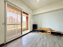 文藻Ｘ鼎中商圈Ｘ天天新★好寬敞三房＋書房＋平移車位