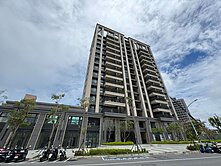 左營榮總霞海重劃區兩房平車