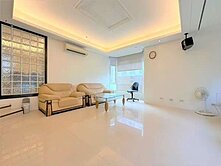 專任寶山園區｜雙溪小城｜庭院透天可停雙車位