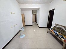 安妮售屋★星雲湖光商圈綠蔭邊間前庭院方正三房