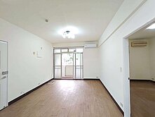 首購大湖公園綠意二樓3房0960020296周小姐