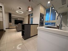 華勛黃昏市場3年屋2+1房車