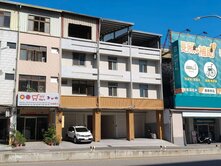 店長主推大里商業區正中興路全新整理超值黃金透店