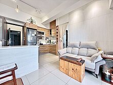 近農16公園｜後驛捷運｜輕屋齡正兩房｜雙衛開窗