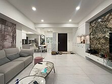 小勻推薦｜秋紅谷旁📍精緻裝潢三房三衛雙車位