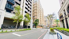 (專簽)類透天⭐家樂福旁、未來捷運藍線中華二路口