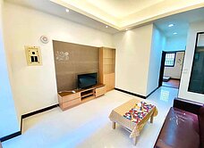 降價低於行情，出價談，藝文稀有兩房庭院戶