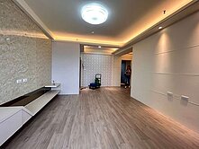 潭子明星學區頭家國小免整理四房尬車位