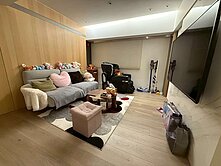 選我!!【小恩榮幸為您服務】中原路質感裝潢好屋