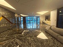 鼎山家樂福輕軌商圈兩房車位