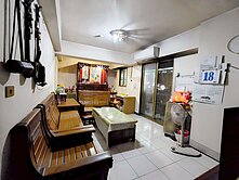 市區精華地段4房車