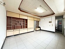 🍎中央公園新崛江商圈~雙學區大坪數二樓公寓🍎