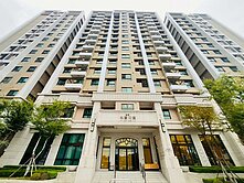 米蘭花園~2+1房平面車位