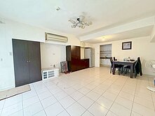 ❣️賣厝明明❣️一樓門口好停車.挑高魔術空間3房