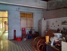 近海東國小透天前後路
