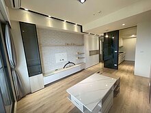 🍎悅讀天悅🍎百萬裝潢三房平車