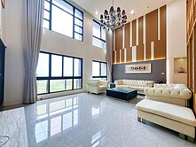 左營軍港|坐擁山海|絕美景觀｜高樓層5房+雙平車