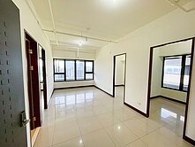 海洋都心二期亮如新朝南三房+平車