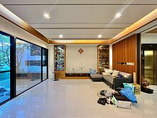 邦尼🌼南屯百萬精裝潢大坪數電梯別墅