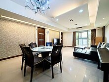 正農十六京城巴黎｜凹仔底站｜高樓景觀大四房+平車