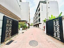 仁武八卦寮｜大面寬雙車×社區型透天