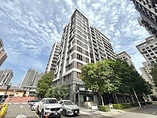 中路特區~★ღ市府采舍邊間景觀電梯3房平面車位