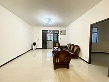 ❤️景安站好近媽媽樂美三房❤️住商邱惠雯