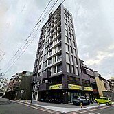 電梯大樓｜內壢站前6年景觀2房+車位