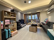 電梯大樓｜中日西武典雅3+1房