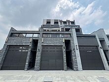 小潘潘~14期洲際/漢神/大面寬5米5臨路電梯別墅