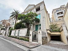 【最便宜】義大登峰｜歐式城堡風電梯別墅