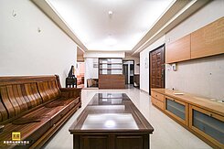 專!!🍎農十六丨南洋之星丨輕軌學區正三房🍎