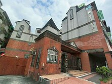 永慶推薦~國產大街雙車位透店 稀有釋出