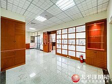 藝文.中正路/中正巨星.辦公室/室內大.雙車位