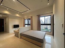 南崁京懋River One邊間面河景漂亮樓層套房車