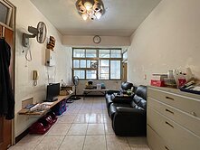 獨家輕軌捷運新和國小站公寓三樓