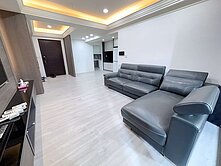 雲世紀Ａ區｜微精裝｜大三房｜B2平面車位｜承辦