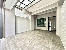 安南土城│間間套房輕屋齡優質車墅