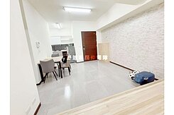 山見晴鄰近夢時代三房+平面車位