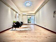 親水公園建工商圈一樓庭院翻新三房車位