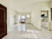 鳳山五甲南華商圈🔺採光亮通風佳🔺三房平移車位