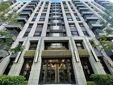 東區仁和商圈公園旁免等電梯1樓二房平車